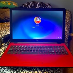RED HP 15.6" TOUCHSCREEN Laptop, AMD A8 (8GB RAM, HUGE 1 TB HDD) Win 10 CD/DVD